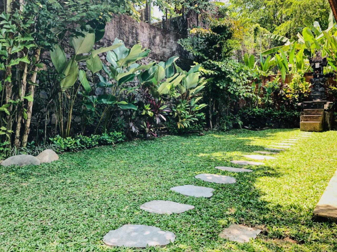 Batu Alam Villa Batubulan  Kültér fotó